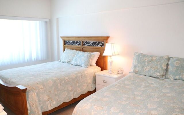 Jamaica Royale T64 - 2 Br Condo