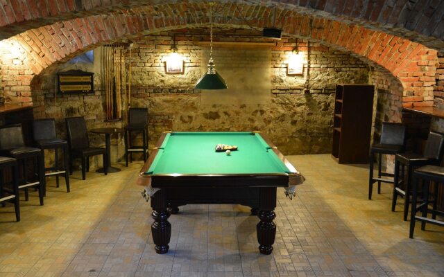 Cristian Inn