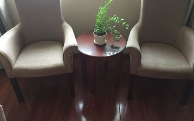 GreenTree Inn Shandong Qingdao Wuyishan Road Jiashike Shopping center Business Hotel
