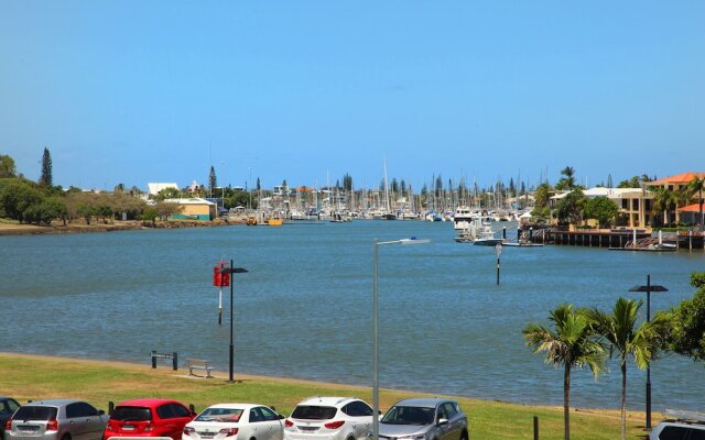 Broadwater 6