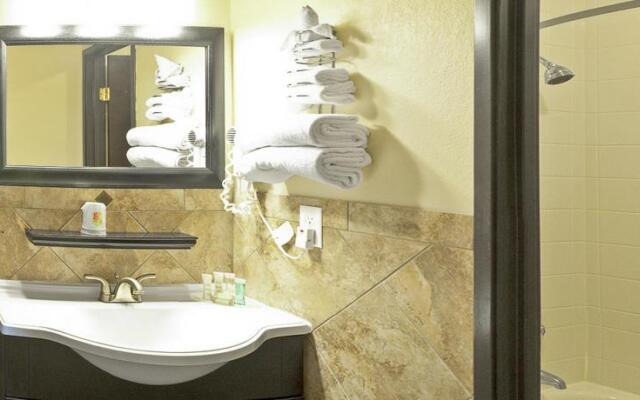 Super 8 Minneapolis Golden Valley