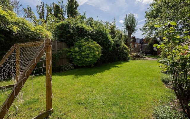 Relaxing home near Shepherd's Bush