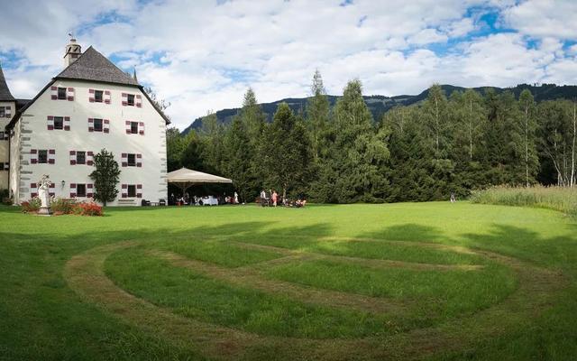 Schloss Prielau