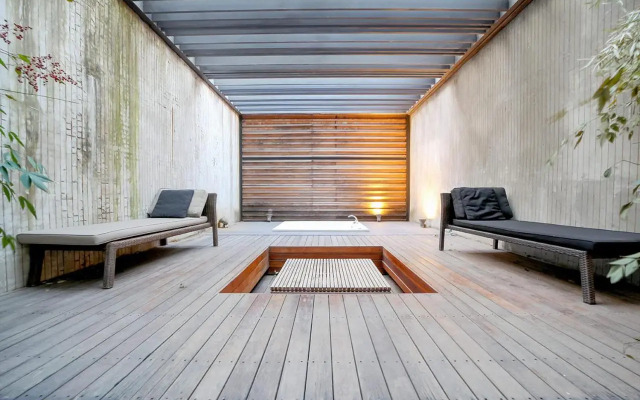 JS Boutique Hotel