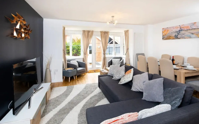 Brightleap Apartments - Hopton House