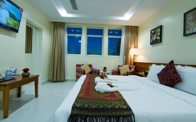Rose Emerald Hotel
