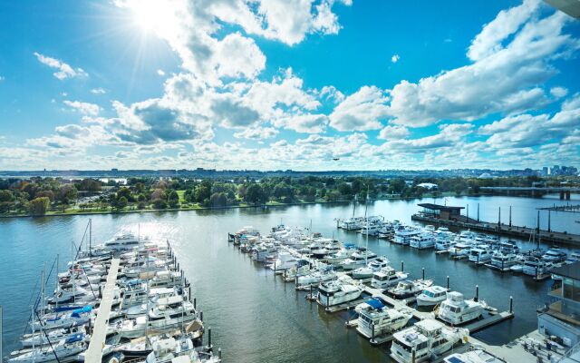 Hyatt House Washington DC/The Wharf