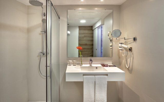 Barcelo Isla Canela Hotel