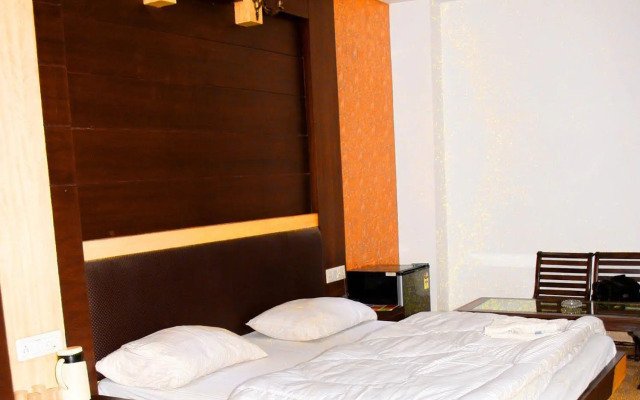Hotel Delhi heart