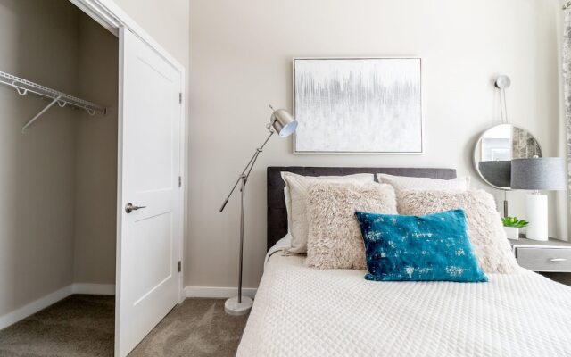 Center City Apartments by Barsala