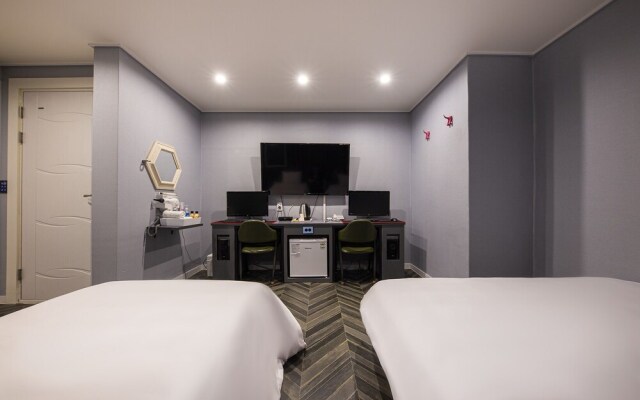 Wonju Hotel V
