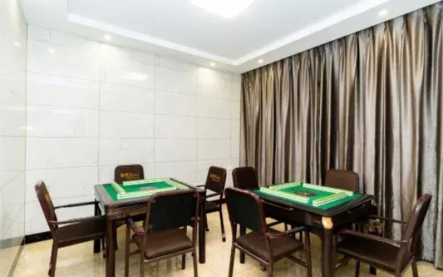 Zhaizhuang Gate Homestay (OMG Heartbeat Paradise)