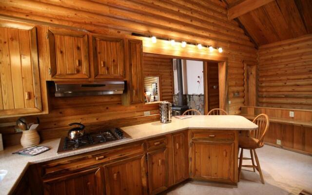 3 Blue Grouse-AC-5BR/3BA