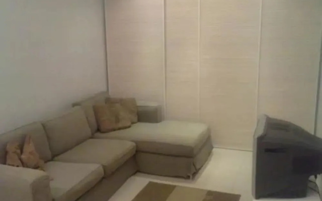 Etours - Novo Quarto Sala em Copacabana