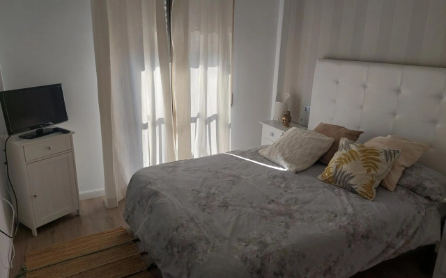 New apartment urb frontline with garage+AC+netflix