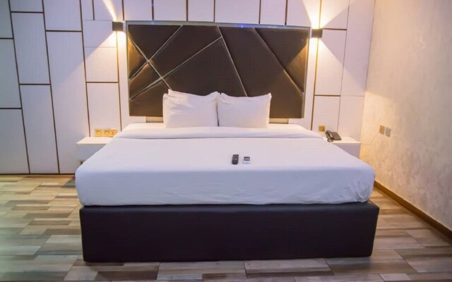 TNK Hotel