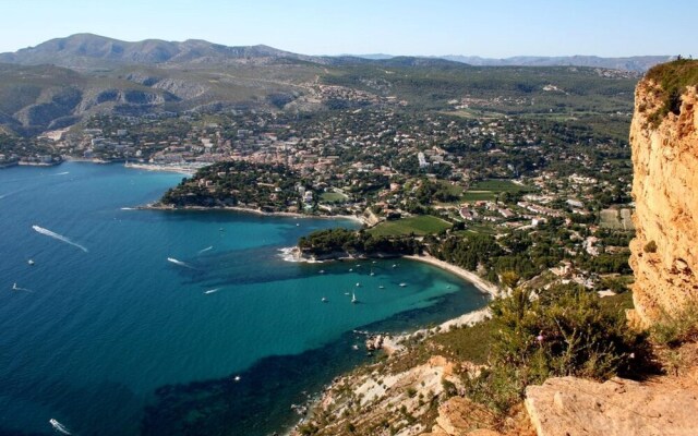 Apartment Route de Cassis