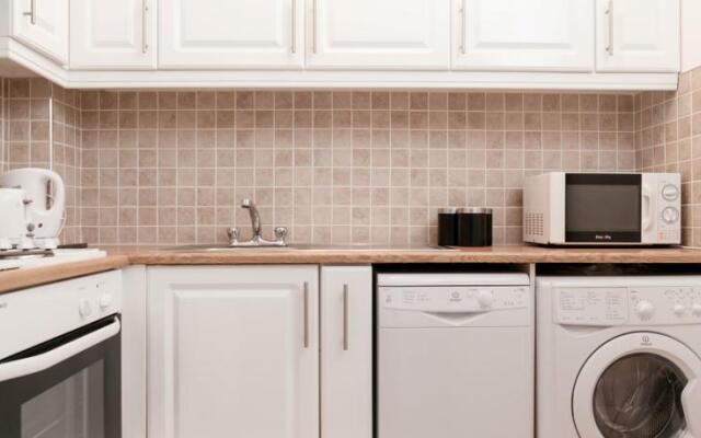 IFSC Dublin City Apartments by The Key Collection