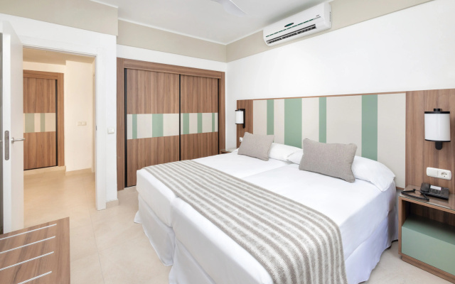 Hotel Riu Paraiso Lanzarote - All Inclusive