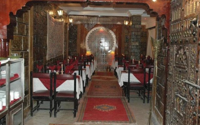 Hotel Tiout