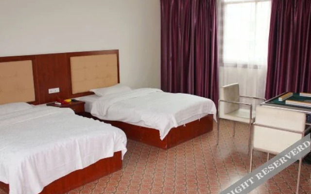 Tianhe Hotel
