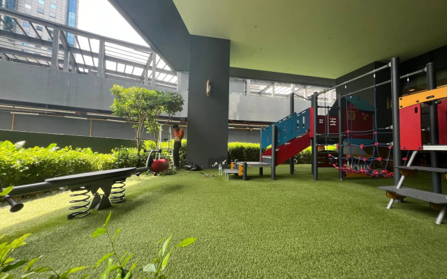 Super Star Suite 5min KLCC Netflix 1cp