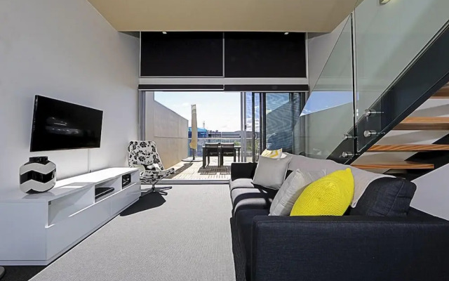 Accommodate Canberra - Mode