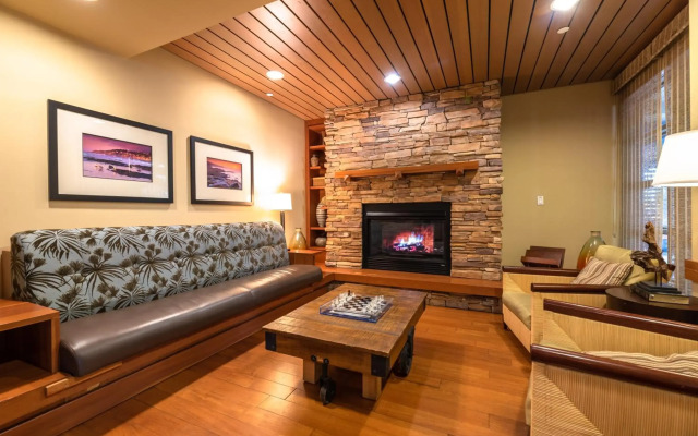 The Lodge at Tiburon