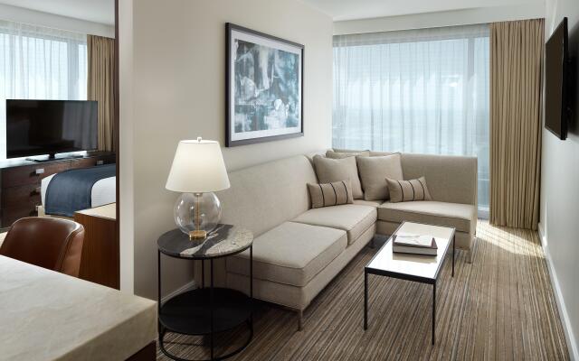 Omni Frisco Hotel at The Star