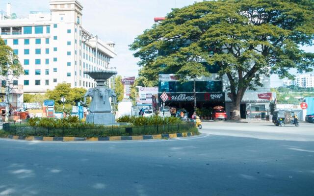 Aishwarya Suites
