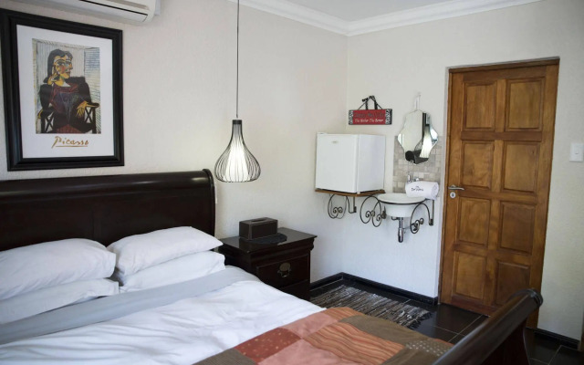Ons Dorpshuis Guest House