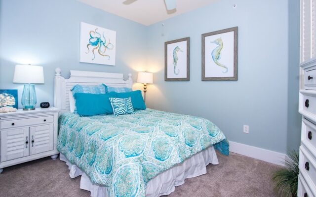 Crc0711 3 Bedroom Condo