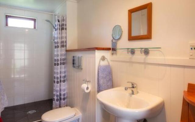 Tasman Village Cottage