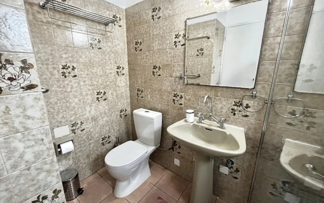 79 AN - Stay Nissi Chrysland Studio 110