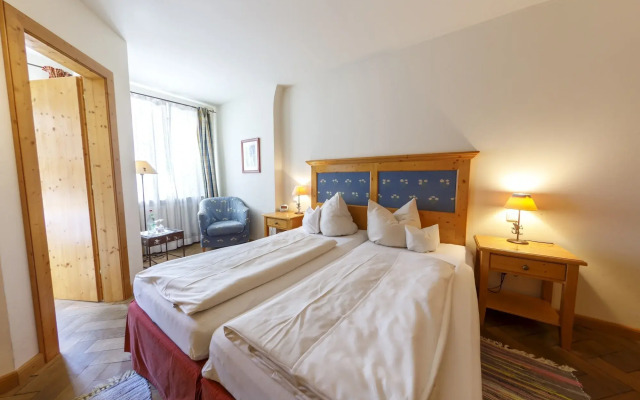 Hotel & Gasthof Fraundorfer