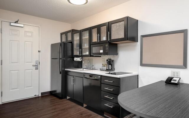 Candlewood Suites Washington Dulles Sterling by IHG