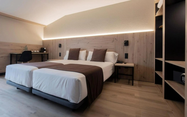 Hotel Comtes d'Urgell