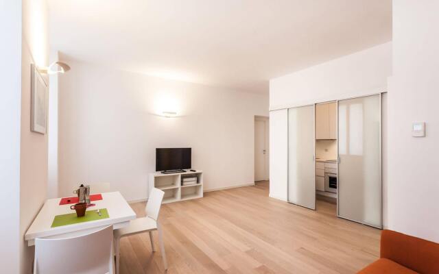 Temporary House - Porta Romana Building