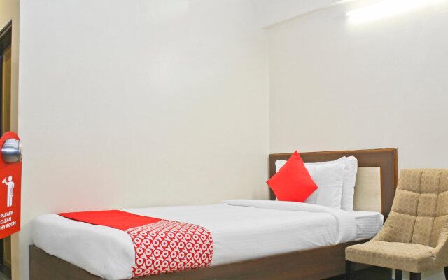 Hotel Jayratna by OYO Rooms