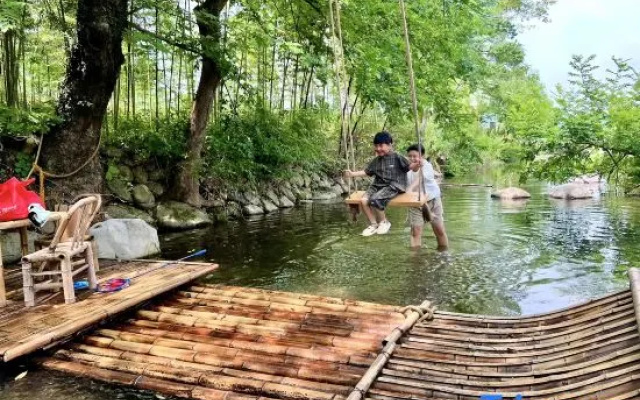 Anjiyun Shangzhuhai neighbor Li's parent-child vacation back to the beautiful house – Outside – Huzhou