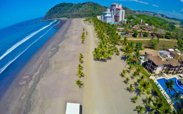 5th Flr Ocean View Penthouse with 2 Level Balcony