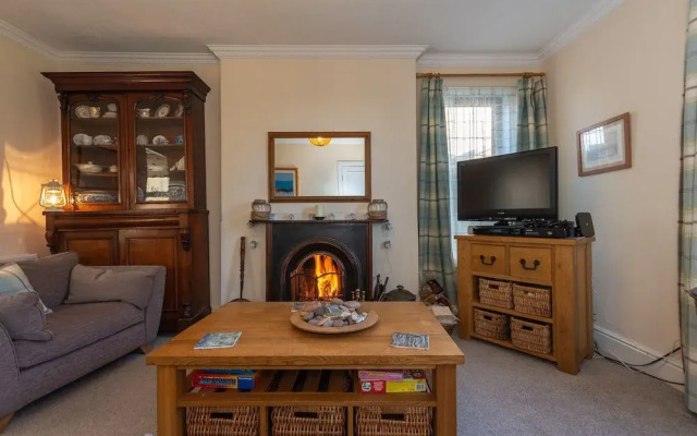 Crail Farm House Perfect for TheCowShed