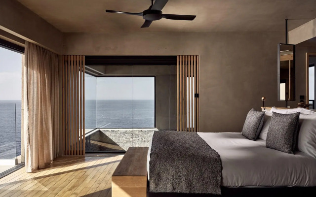 Acro Wellness Suites - Adults Only