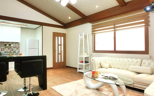 Gyeongju Healing House Pension