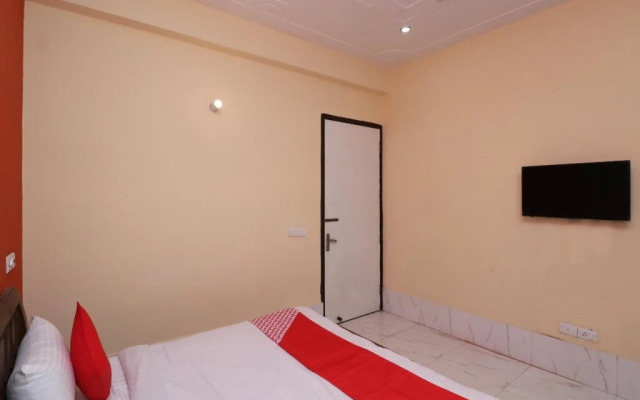 OYO 24108 Bamyan Hotel