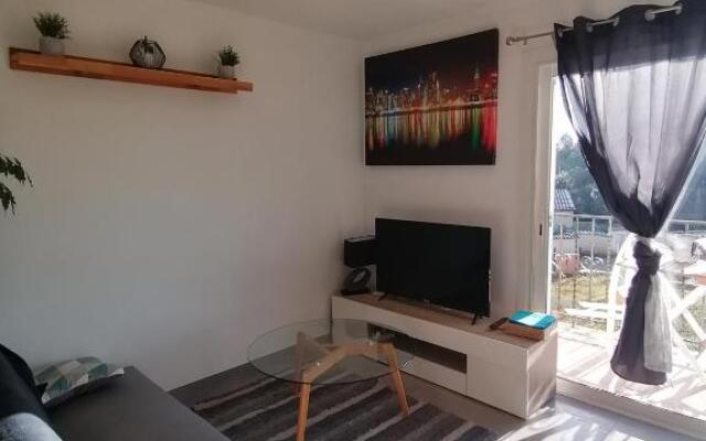 Bel appartement 76 m² dans maison avec vue mer