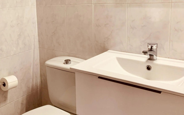 A&F Comfort Modern House