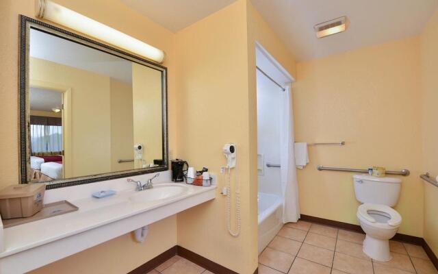 Americas Best Value Inn - Boerne