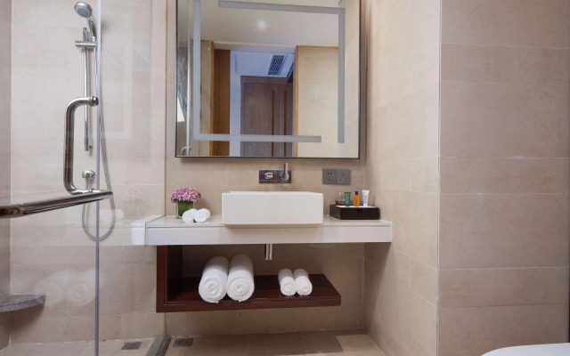 Hilton Garden Inn Shangri-La