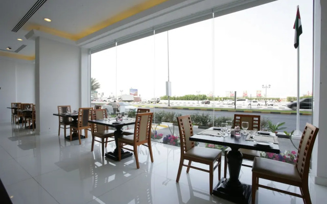 Landmark Suites Hotel